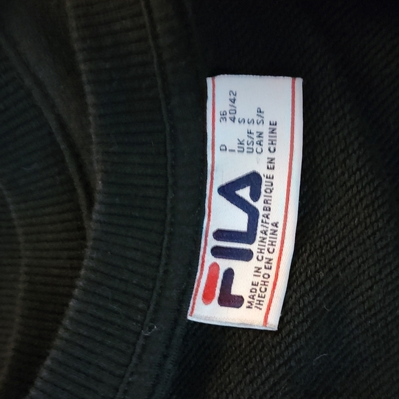 Fila Pullover Sweater Size Small Black - Picture 2 of 4